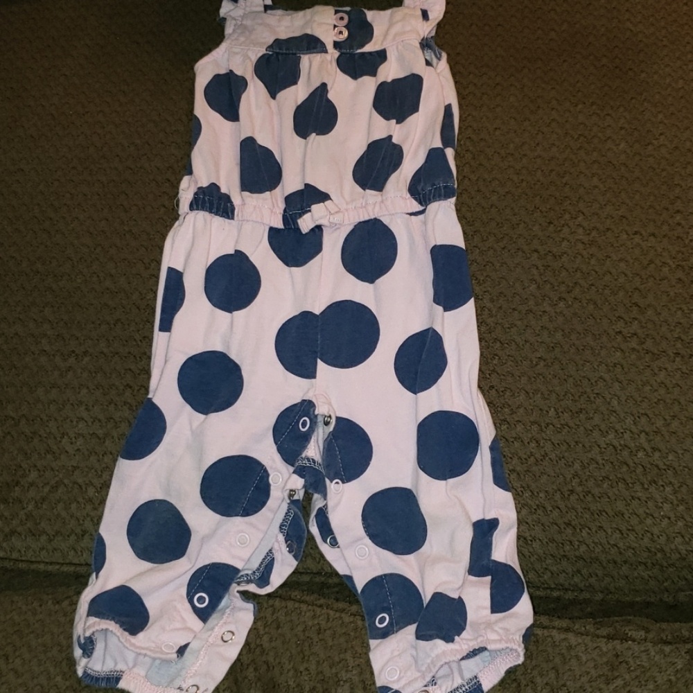 Pants suit